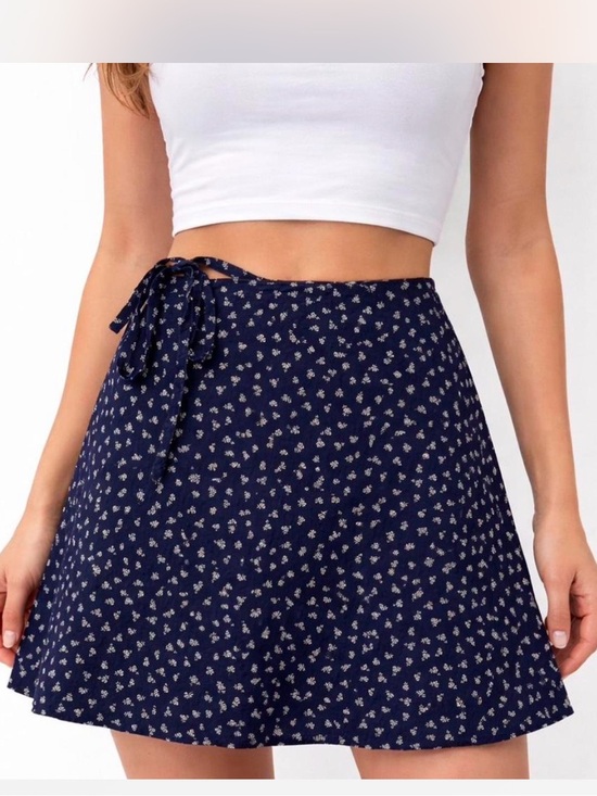 Brandy Melville Dresses & Skirts - Brandy Melville Genevieve Wrap Mini Skirt Blue with White floral one size